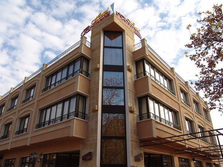 Hotel Brilliantin Sliven Exterior photo